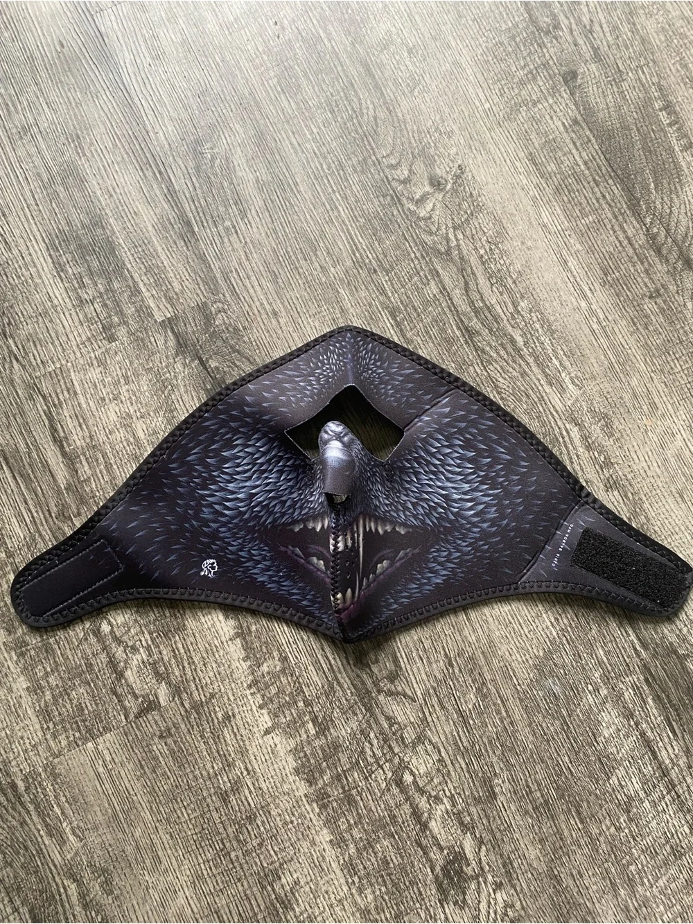 Zan Headgear Neoprene Face Mask Wolf Fangs Print Motorcycle Ski Snowboard NWOT